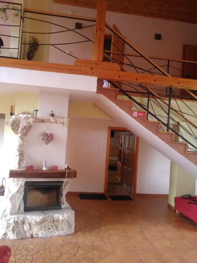 Pod Palmou Gerlachov Gasthof *